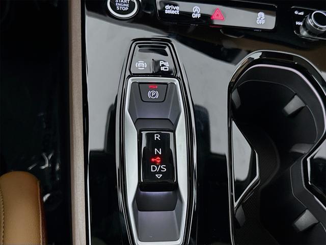 Photo of 2025 Horizon Blue Audi A5
