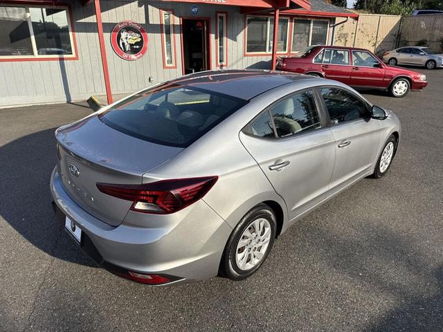 Photo of 2020 Stellar Silver Hyundai ELANTRA
