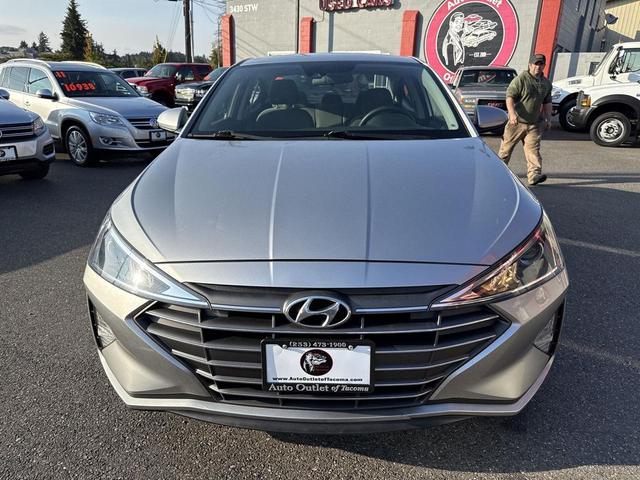 Photo of 2020 Stellar Silver Hyundai ELANTRA