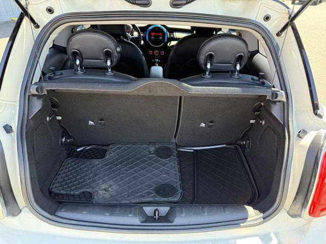 Photo of 2015 Pepper White MINI Hardtop