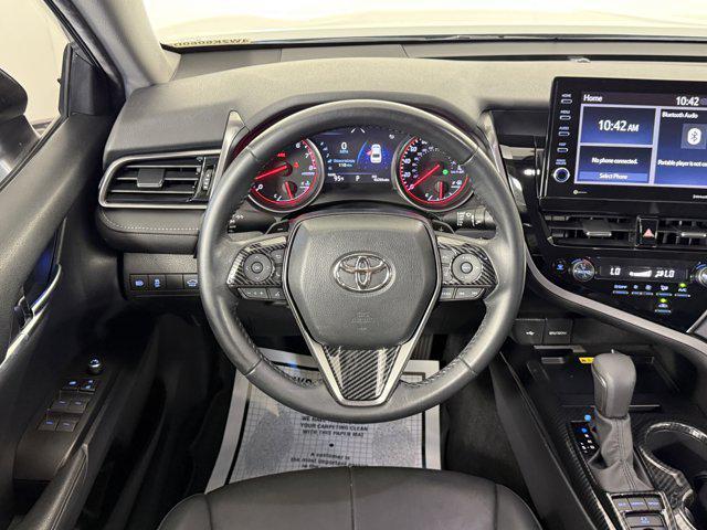 Photo of 2022 Celestial Silver Metallic Toyota Camry