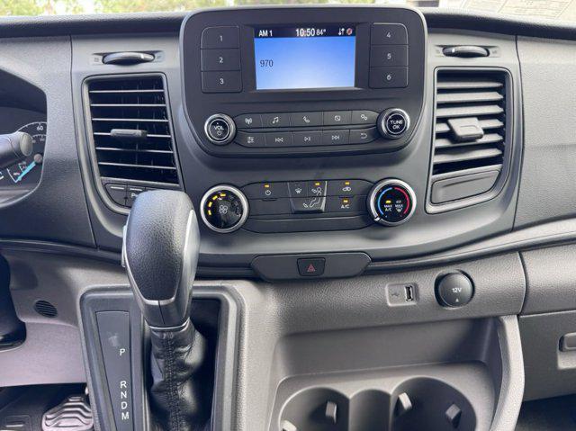 Photo of 2025 Oxford White Ford Transit-250