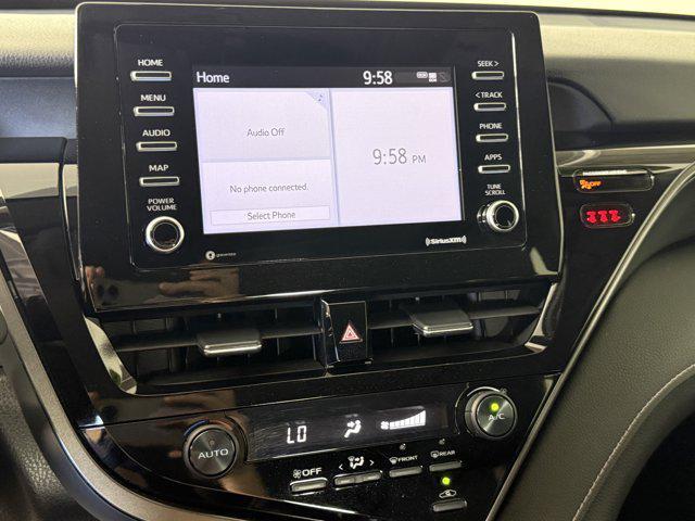 Photo of 2021 Midnight Black Metallic Toyota Camry