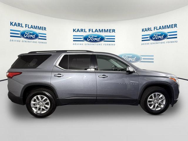 Photo of 2021 Satin Steel Metallic Chevrolet Traverse