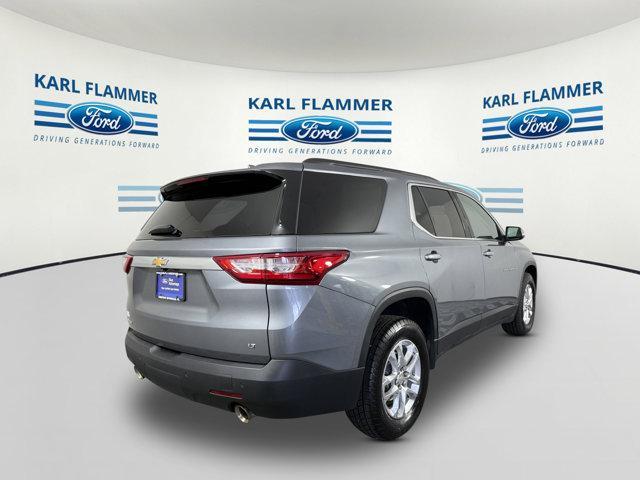 Photo of 2021 Satin Steel Metallic Chevrolet Traverse