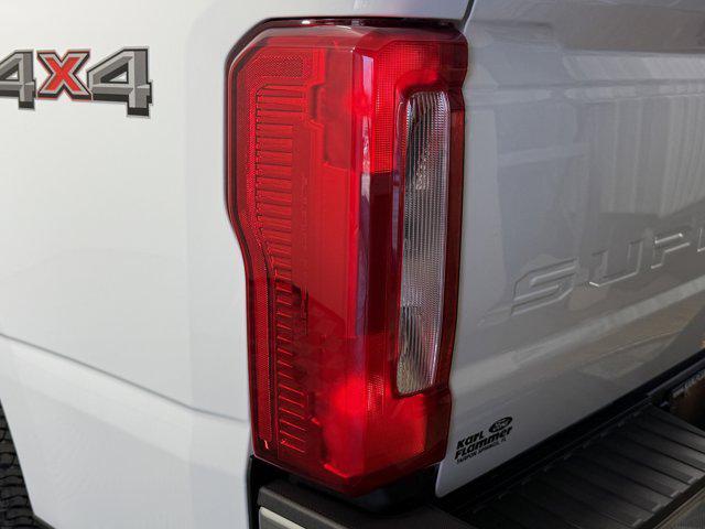 Photo of 2025 Oxford White Ford F-250