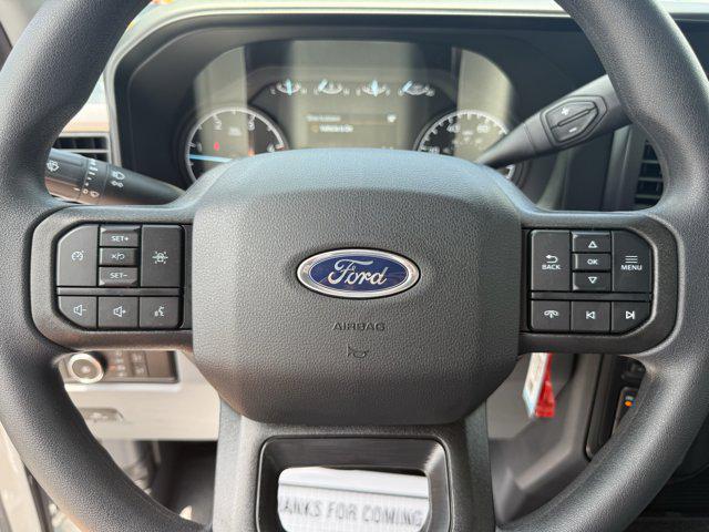 Photo of 2025 OXFORD WHITE Ford F-350