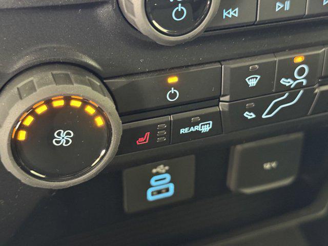 Photo of 2025 Carbonized Gray Metallic Ford F-250