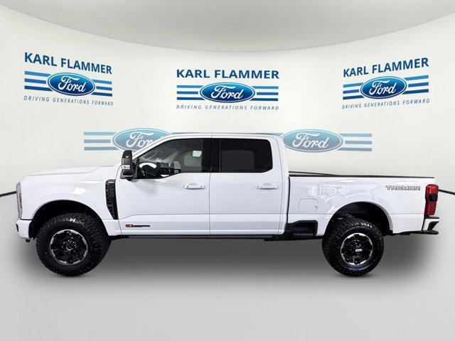 Photo of 2025 Oxford White Ford F-250