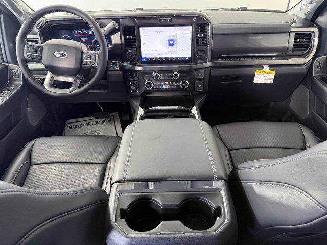 Photo of 2025 Oxford White Ford F-250