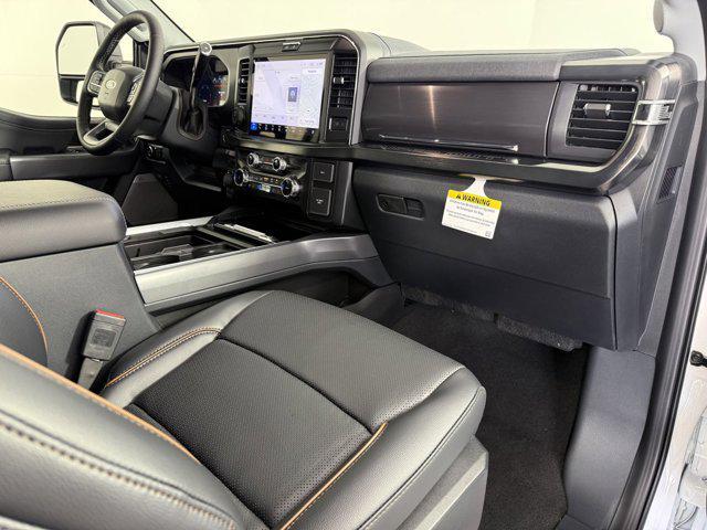 Photo of 2025 Oxford White Ford F-250