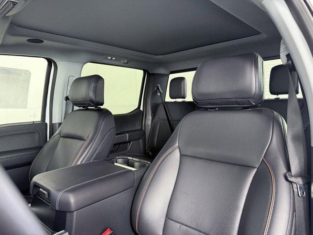 Photo of 2025 Oxford White Ford F-250