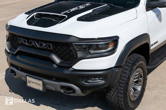 Photo of 2024 Bright White Clearcoat RAM 1500