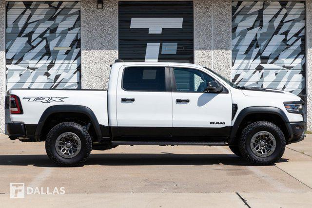 Photo of 2024 Bright White Clearcoat RAM 1500