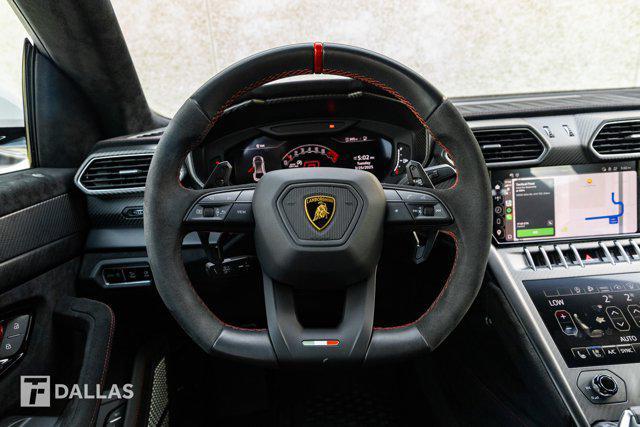 Photo of 2023 Bianco Monocerus Metallic Lamborghini Urus