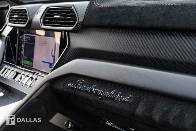 Photo of 2023 Bianco Monocerus Metallic Lamborghini Urus