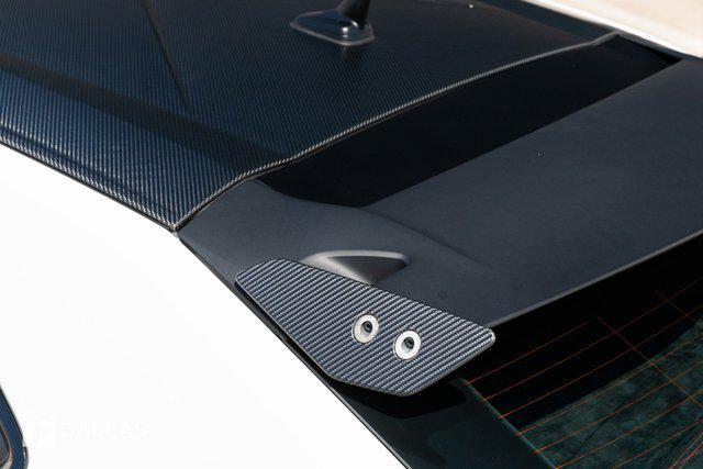 Photo of 2023 Bianco Monocerus Metallic Lamborghini Urus