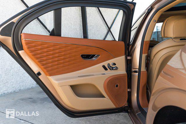 Photo of 2022 Rose Gold Metallic Bentley Flying Spur
