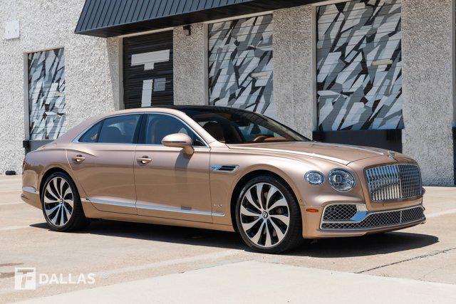 Photo of 2022 Rose Gold Metallic Bentley Flying Spur