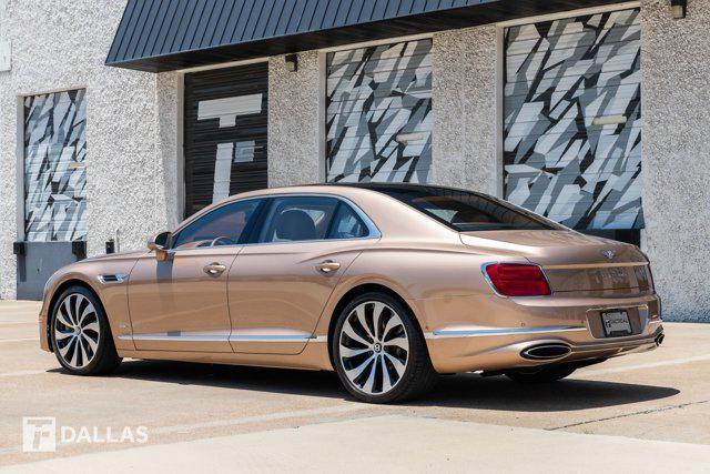 Photo of 2022 Rose Gold Metallic Bentley Flying Spur