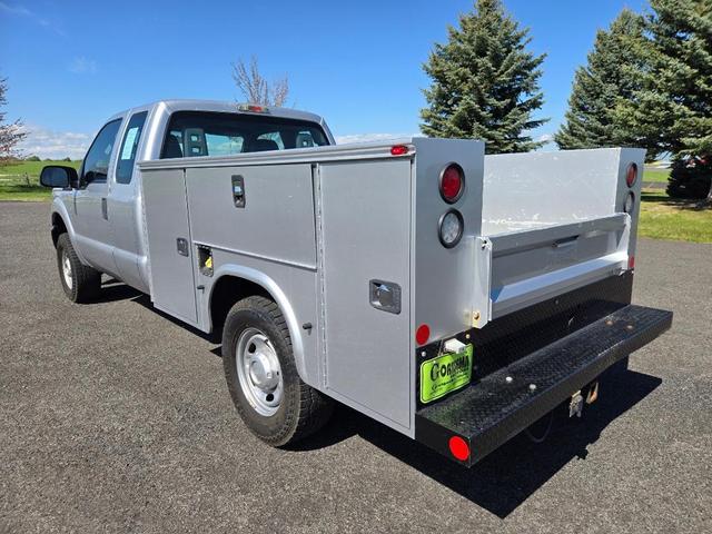 Photo of 2016 Ingot Silver Metallic Ford F-250