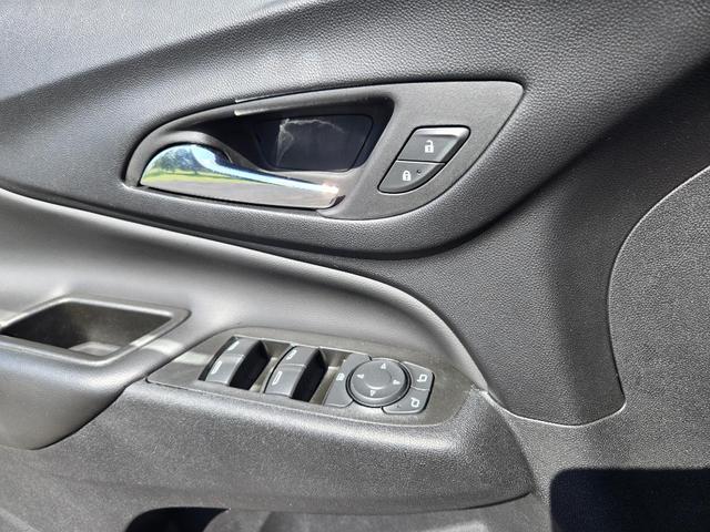Photo of 2022 BLUE GLOW Chevrolet Equinox