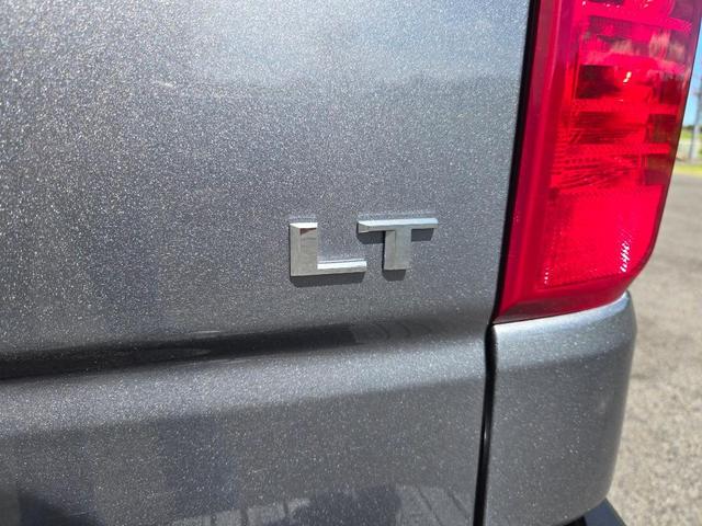 Photo of 2022 GREY Chevrolet Silverado 1500