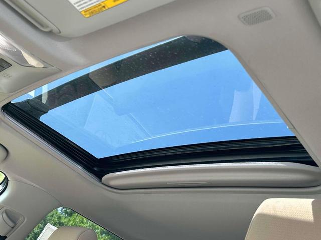 Photo of 2025 Ice Toyota RAV4 Hybrid