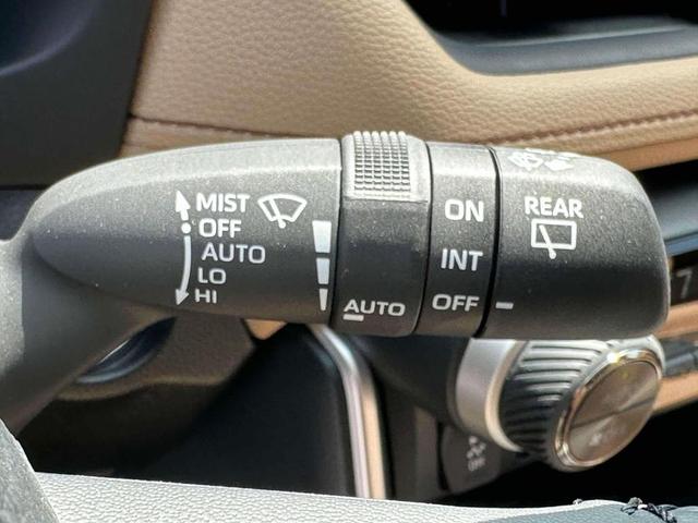 Photo of 2025 Ice Toyota RAV4 Hybrid