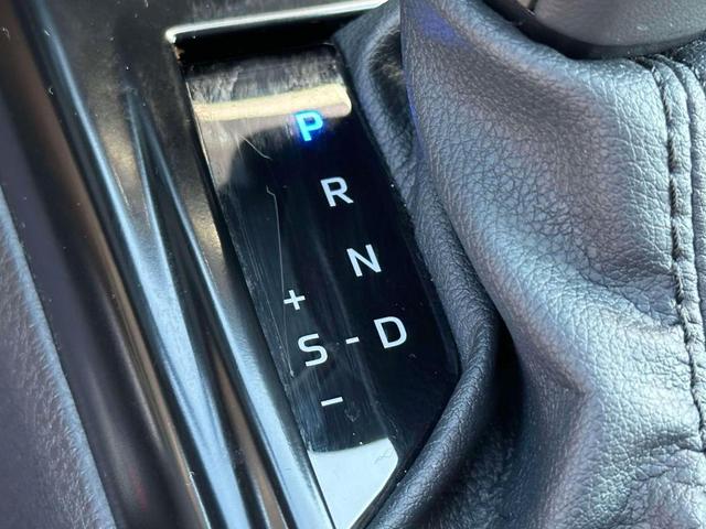 Photo of 2025 White Toyota Camry