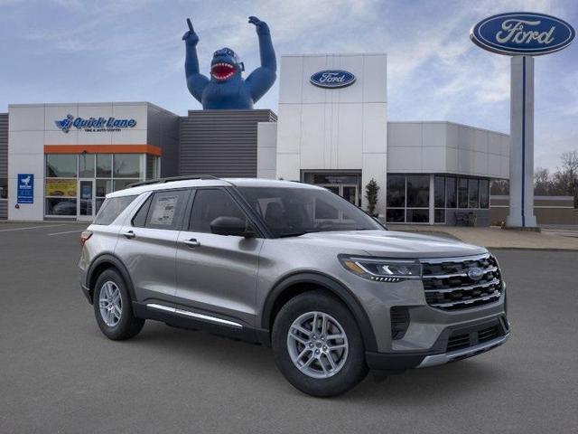 Photo of 2025 Carbonized Gray Metallic Ford Explorer