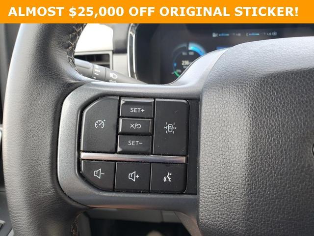 Photo of 2023 Oxford White Ford F-150 Lightning