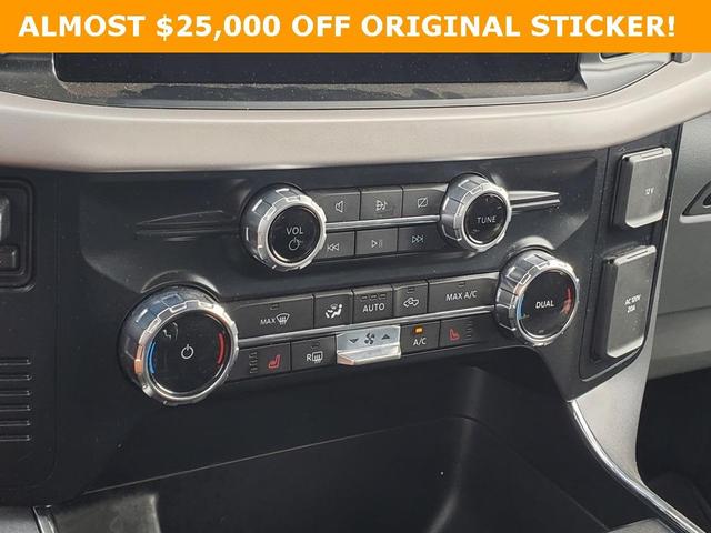 Photo of 2023 Oxford White Ford F-150 Lightning