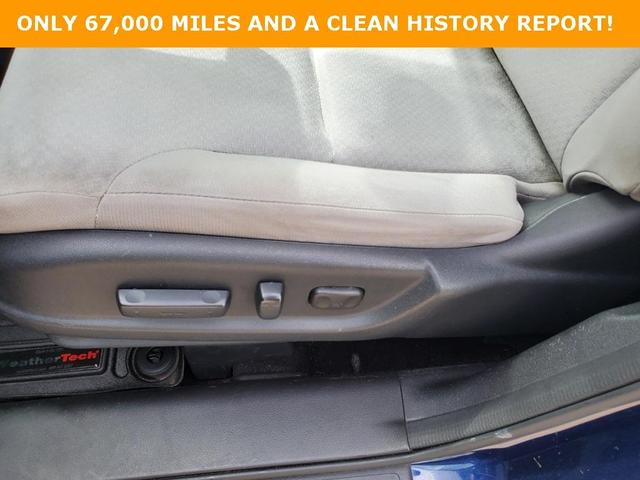 Photo of 2015 Obsidian Blue Pearl Honda CR-V