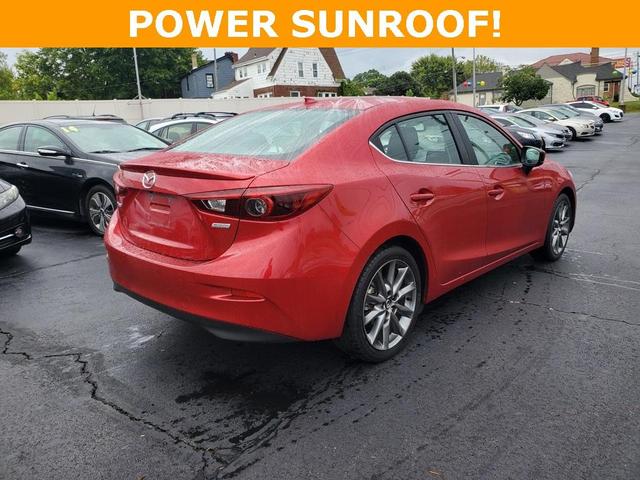 Photo of 2018 Soul Red Metallic Mazda Mazda3
