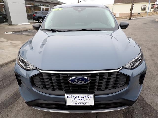 Photo of 2024 Vapor Blue Metallic Ford Escape