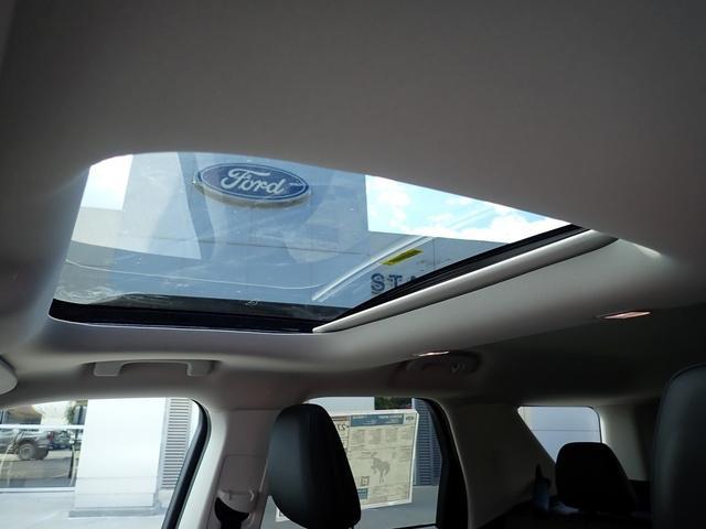Photo of 2025 Oxford White Ford Bronco Sport