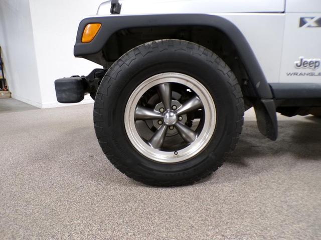 Photo of 2005 Bright Silver Metallic Jeep Wrangler