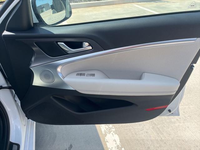 Photo of 2026 Alta White Genesis G70