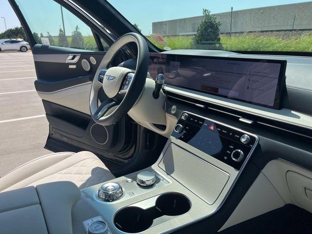 Photo of 2026 Capri Blue Genesis GV80