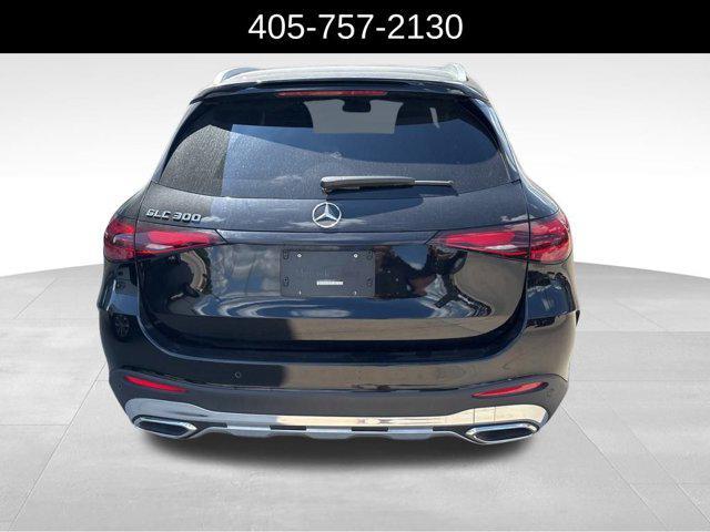 Photo of 2023 Black Mercedes-Benz GLC 300