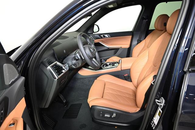 Photo of 2026 Carbon Black Metallic BMW X5