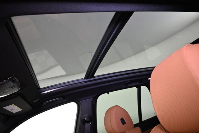 Photo of 2026 Carbon Black Metallic BMW X5