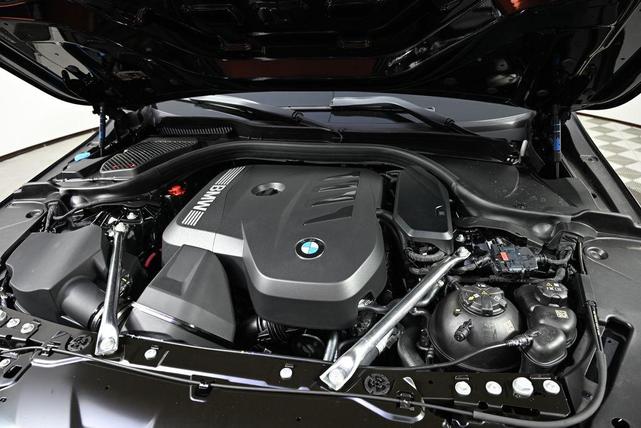 Photo of 2026 Black Sapphire Metallic BMW 530