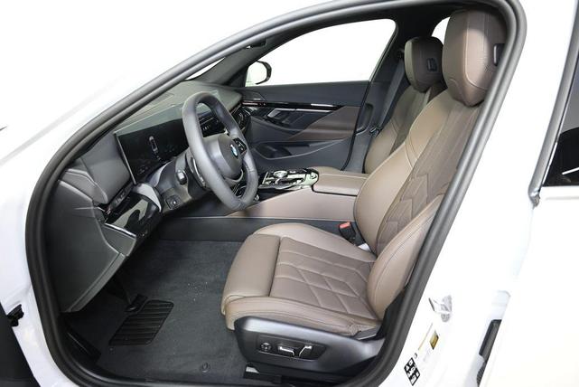 Photo of 2026 Mineral White Metallic BMW 530