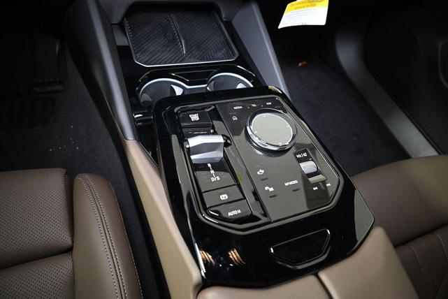 Photo of 2026 Mineral White Metallic BMW 530