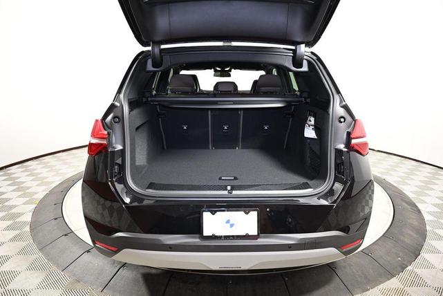 Photo of 2025 Black Sapphire Metallic BMW X3