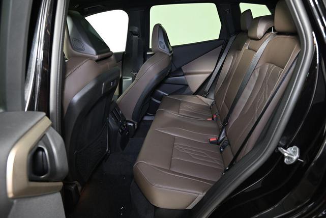 Photo of 2025 Black Sapphire Metallic BMW X3