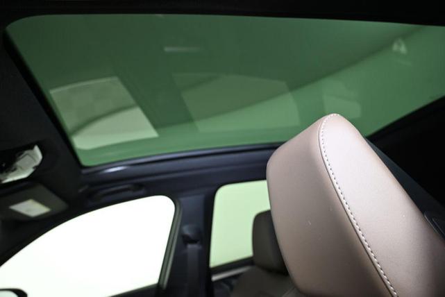 Photo of 2025 Black Sapphire Metallic BMW X3