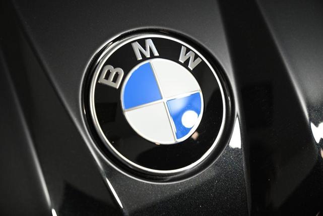 Photo of 2025 Black Sapphire Metallic BMW X3